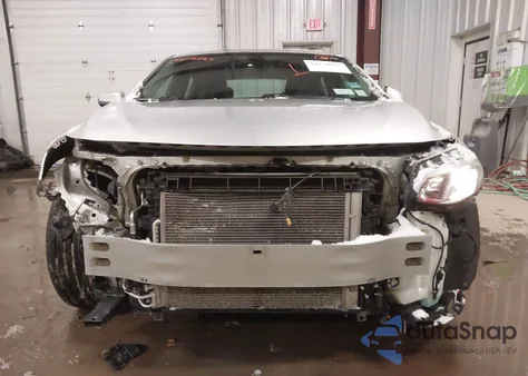 2016 Chevrolet Malibu 1Lt из США, поврежденный, VIN 1G1ZE5ST9GF305686